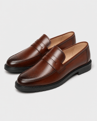 Loafers Signature Men's Brogued Penny Loafers
