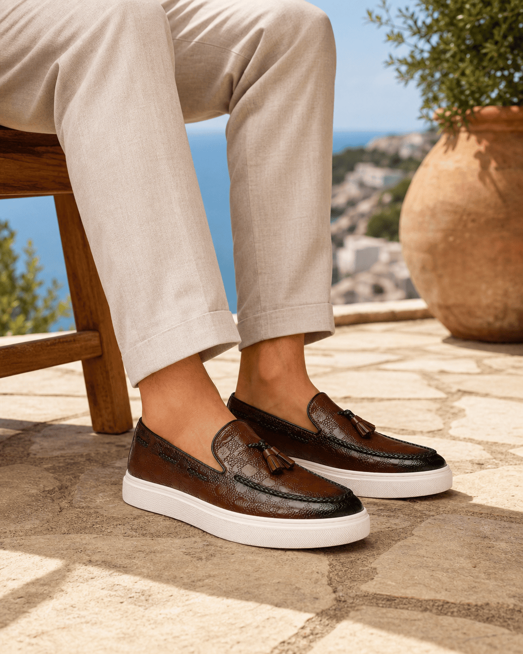 Loafers Signature Men's White-Sole Tassel Loafers