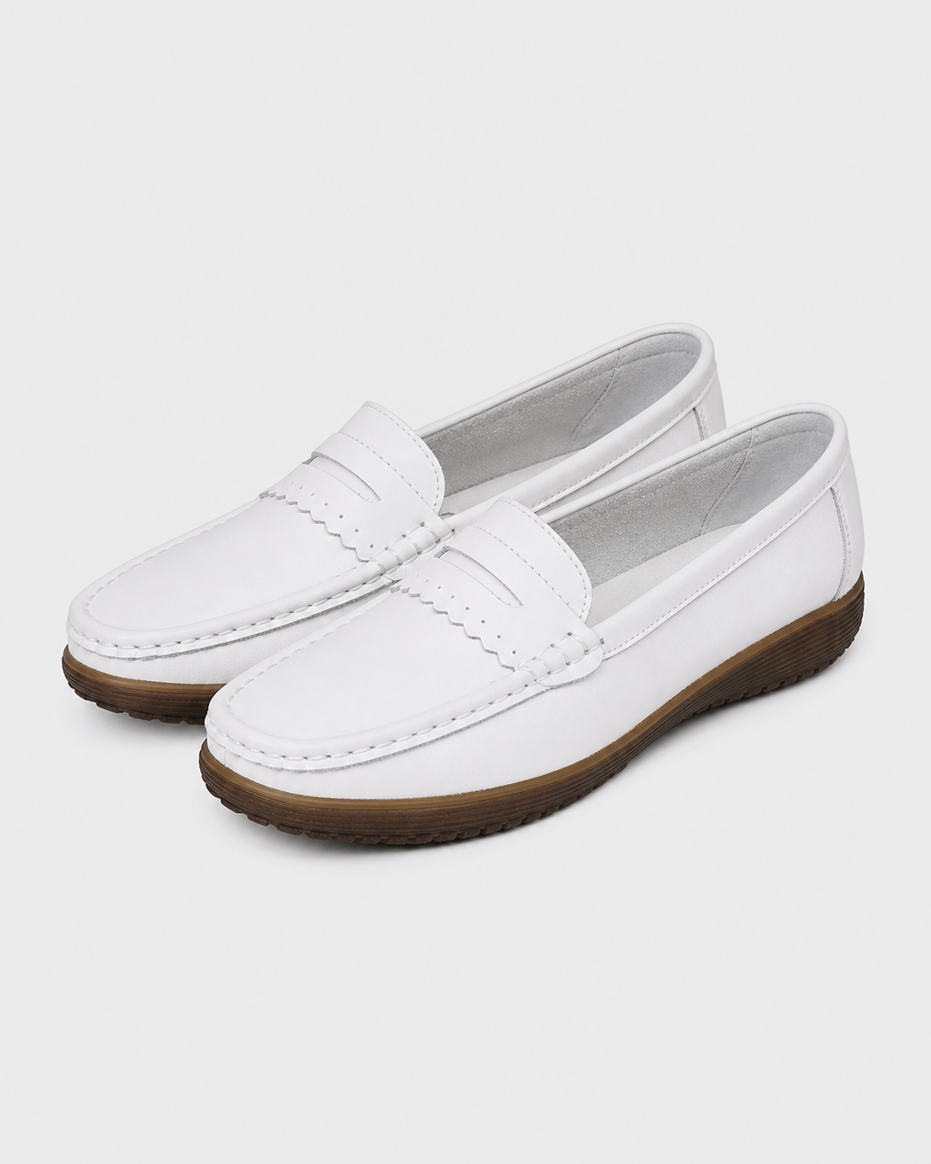 Loafers Signature Women's Cow Leather Platform Loafers