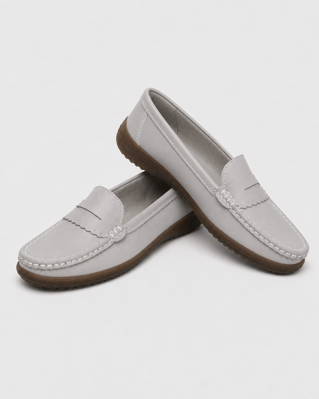 Loafers Signature Women's Cow Leather Platform Loafers