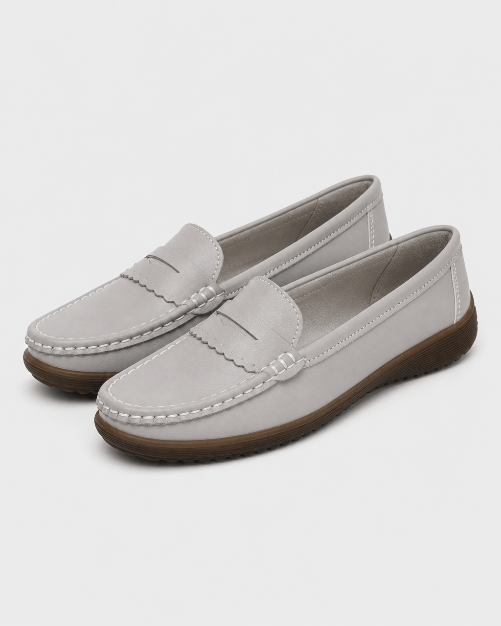 Loafers Signature Women's Cow Leather Platform Loafers