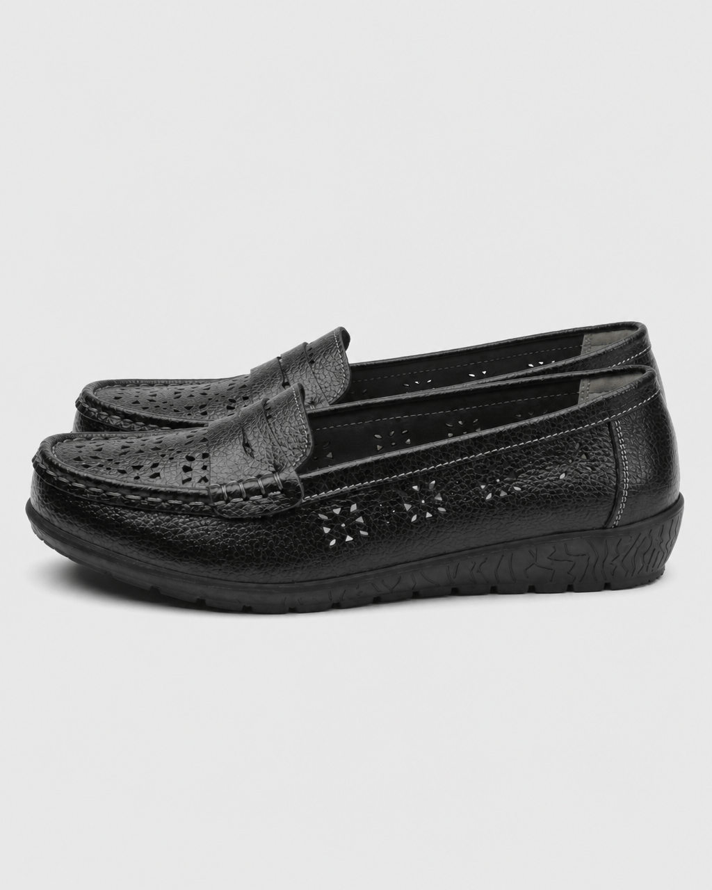 Loafers Signature Women's Cut-Out Slip-On Flats