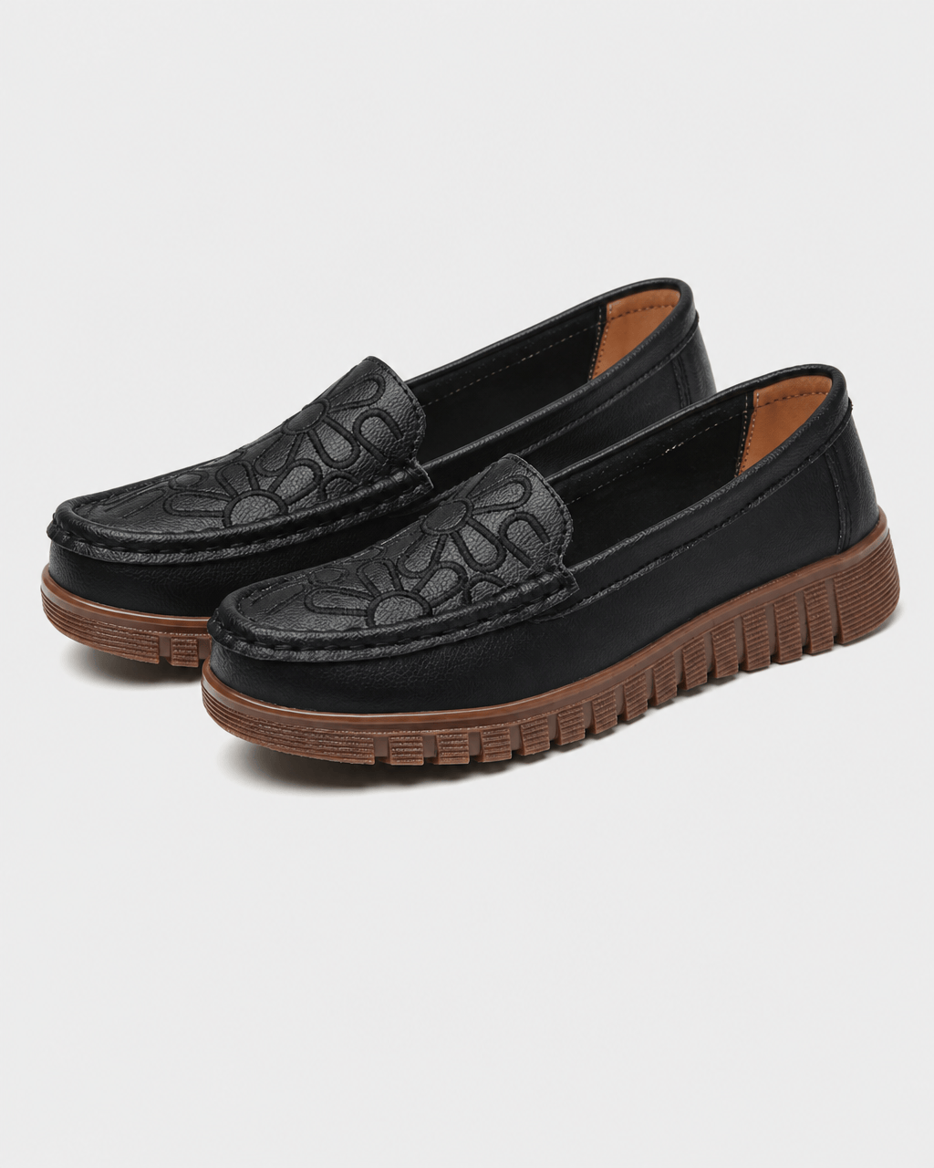 Loafers Signature Women's Embroidered Cow Leather Loafers