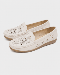Loafers Signature Women's Perforated Platform Flats