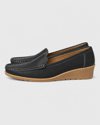 Loafers Signature Women's Split Leather Loafer Flats