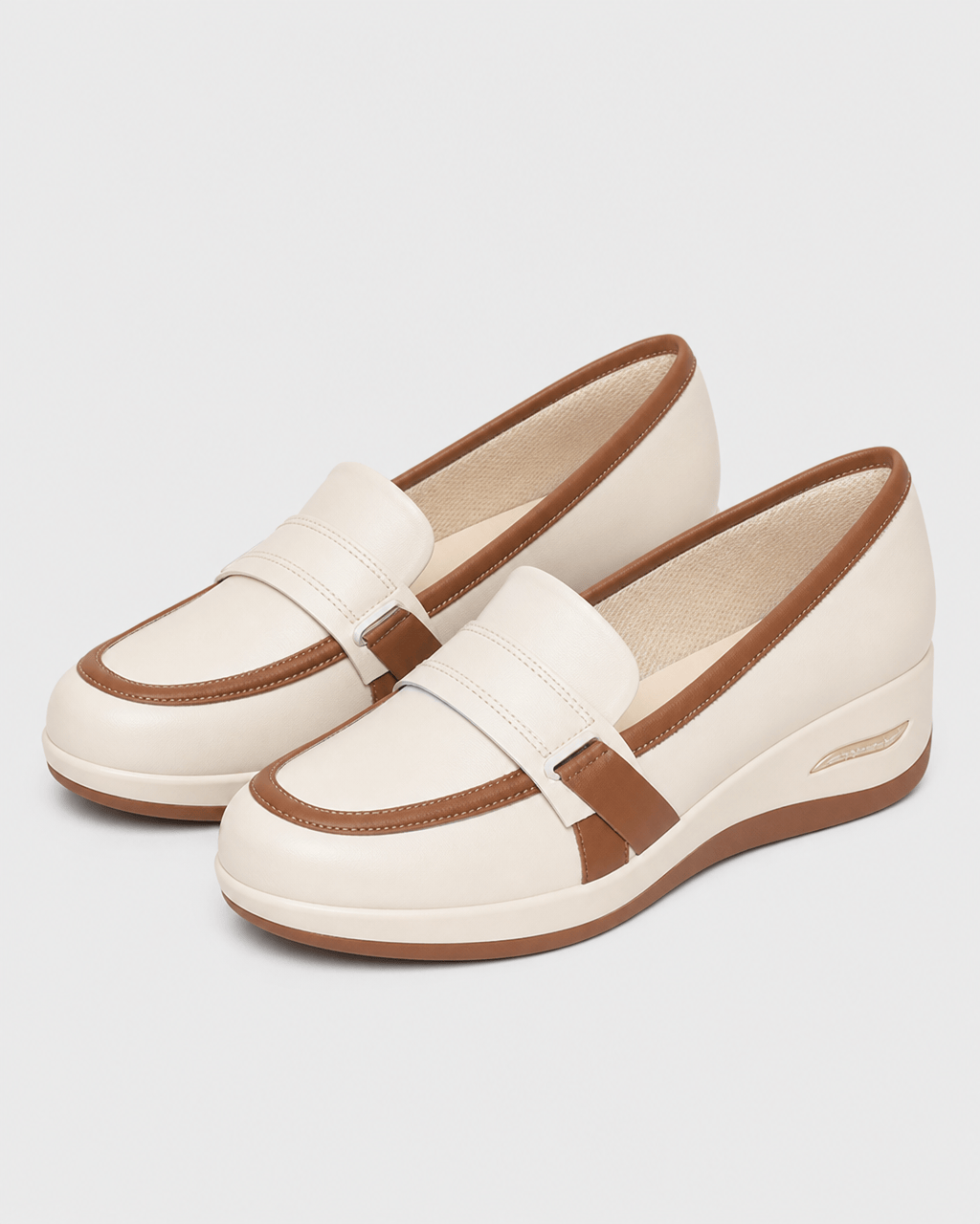 Loafers Signature Women's Split Leather Platform Loafers