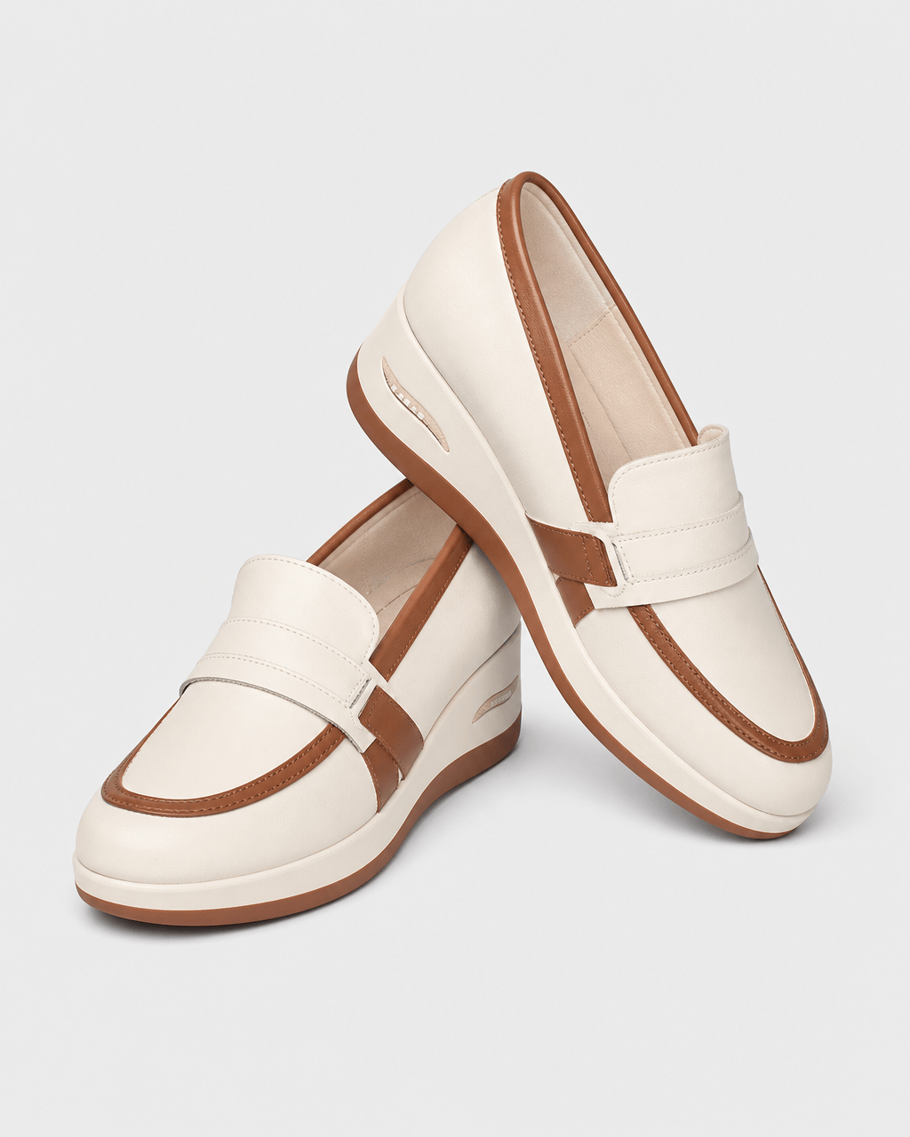 Loafers Signature Women's Split Leather Platform Loafers