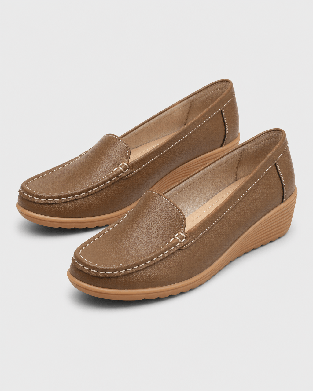 Loafers Signature Women's Split Leather Round-Toe Flats