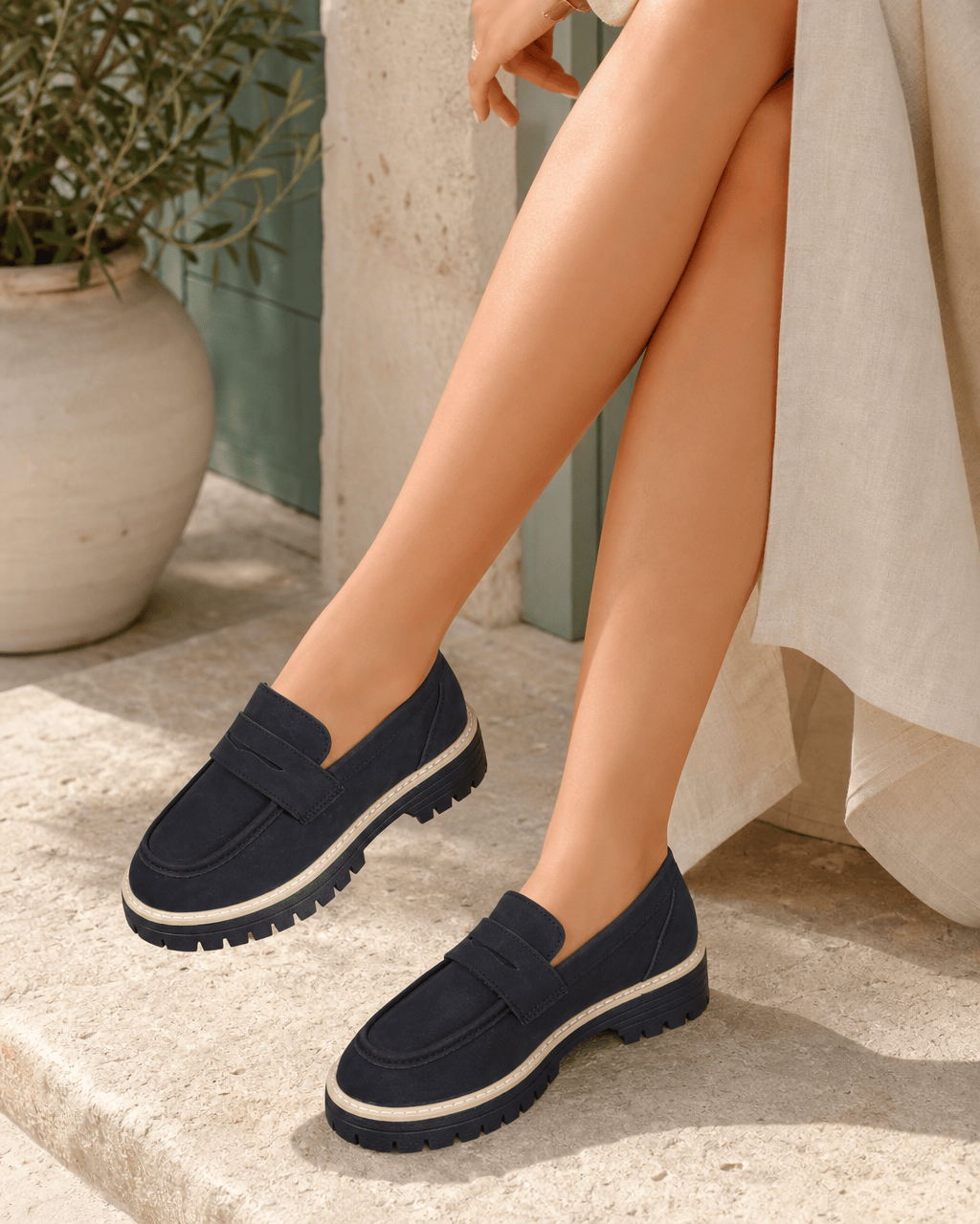 Loafers Signature Women's Cow Suede Thick-Soled Loafers